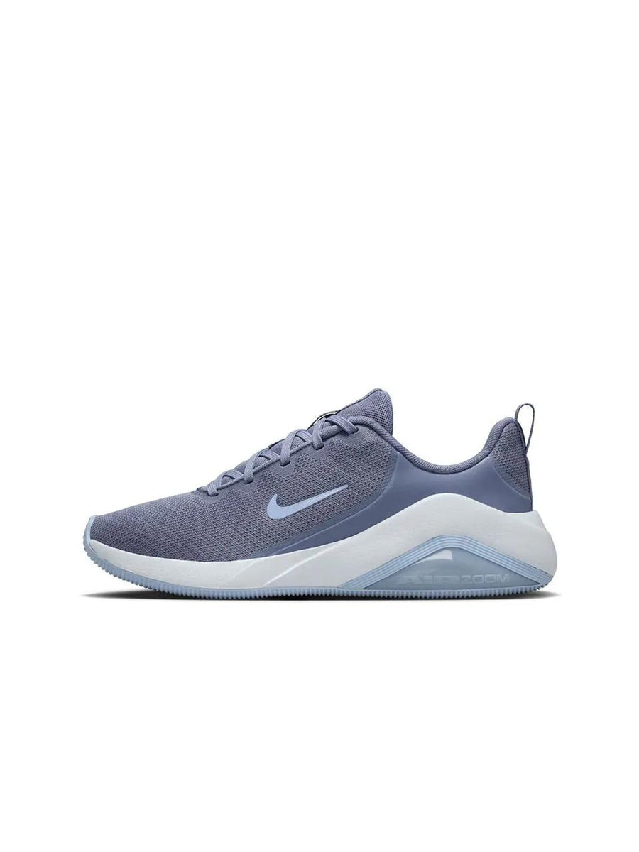 Nike Bella 7
