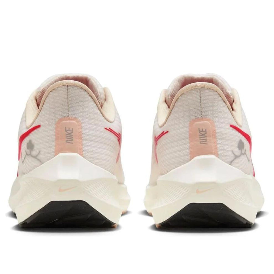 Nike Zoom Pegasus 39 Lunar Year