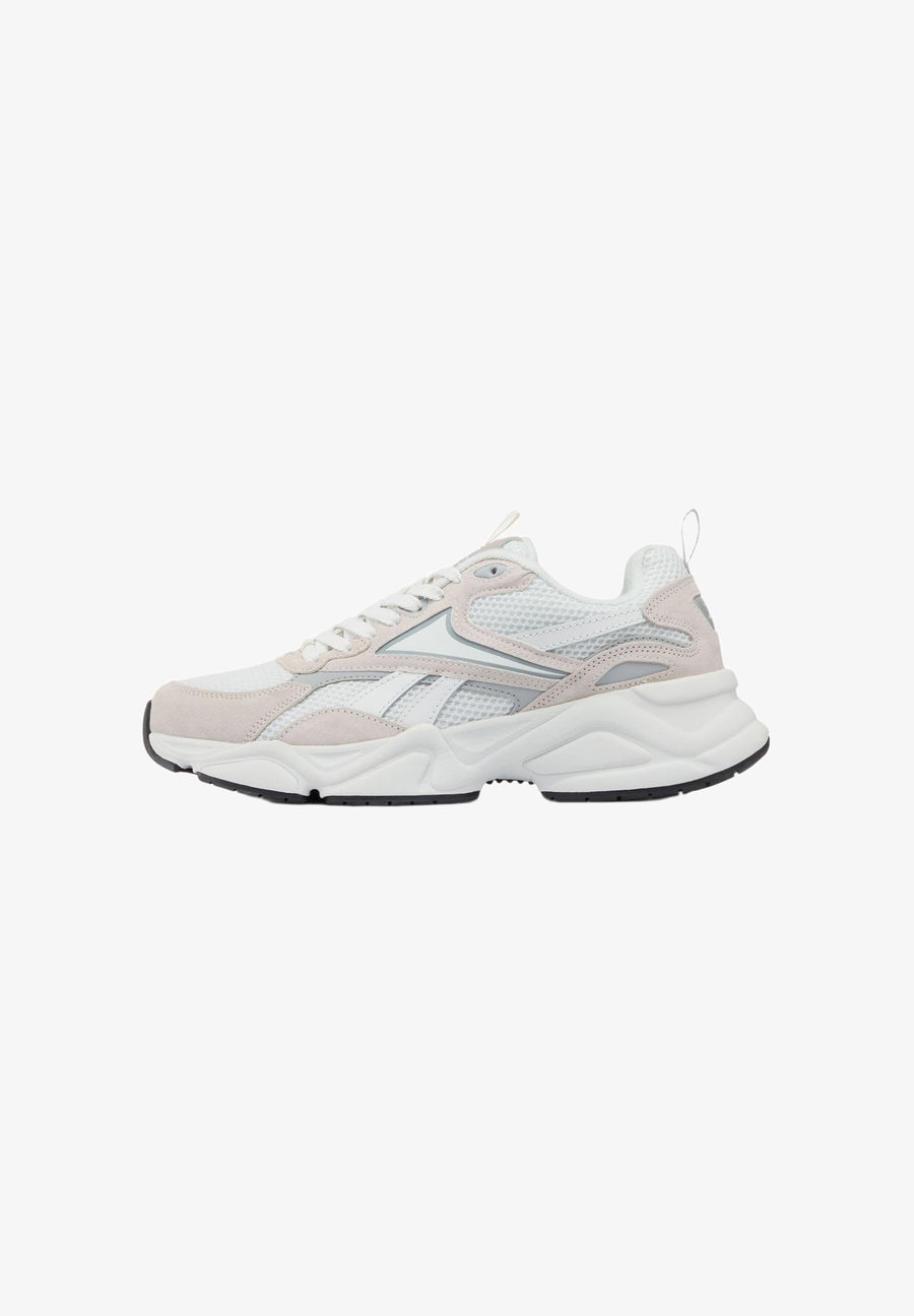 Reebok Charge