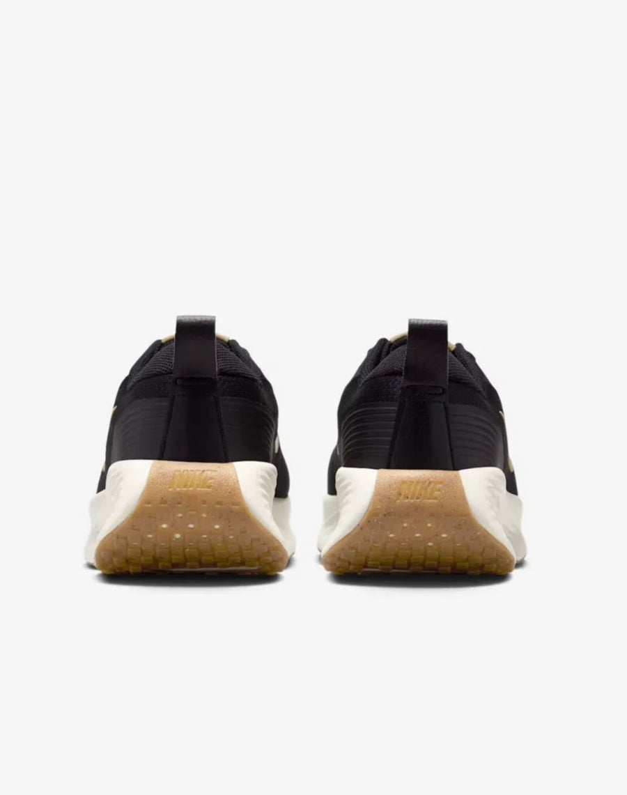 Nike Promina