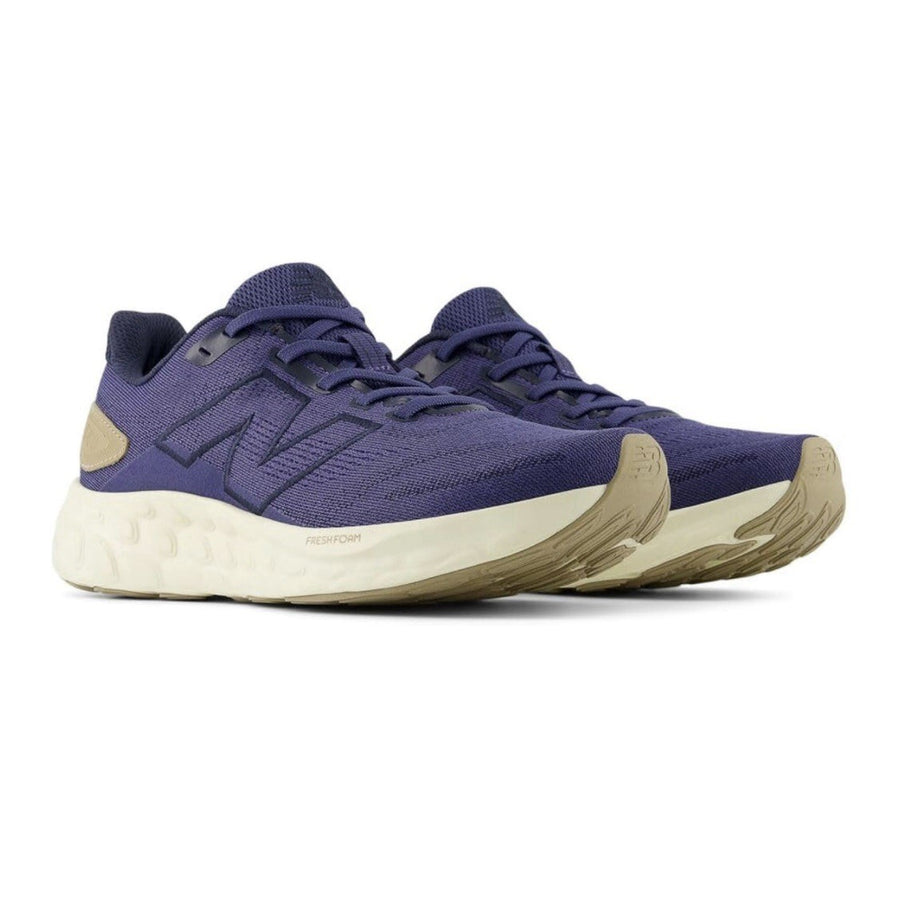 New Balance 680 V8
