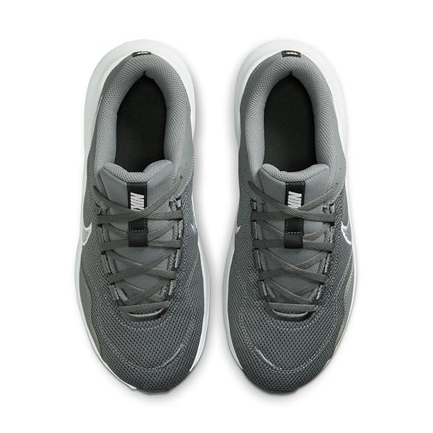 Nike Legend Essential 3 Next Nature