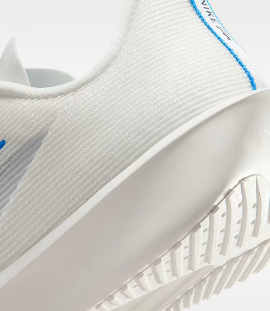 Nike Zoom Rival Fly 4