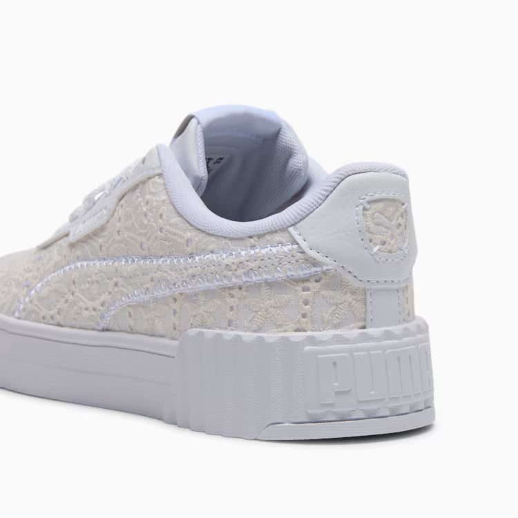 Puma Carina Street
