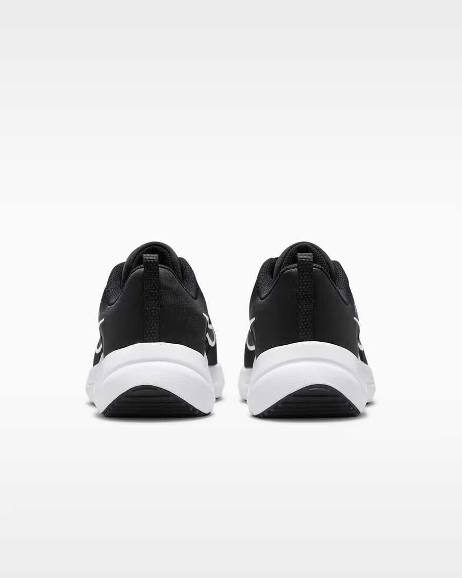 Nike Downshifter 12