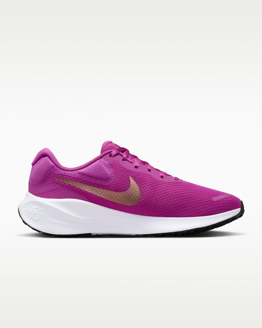 Nike Revolution 7
