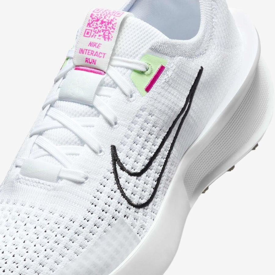 Nike Interact Run Road Running Shoes